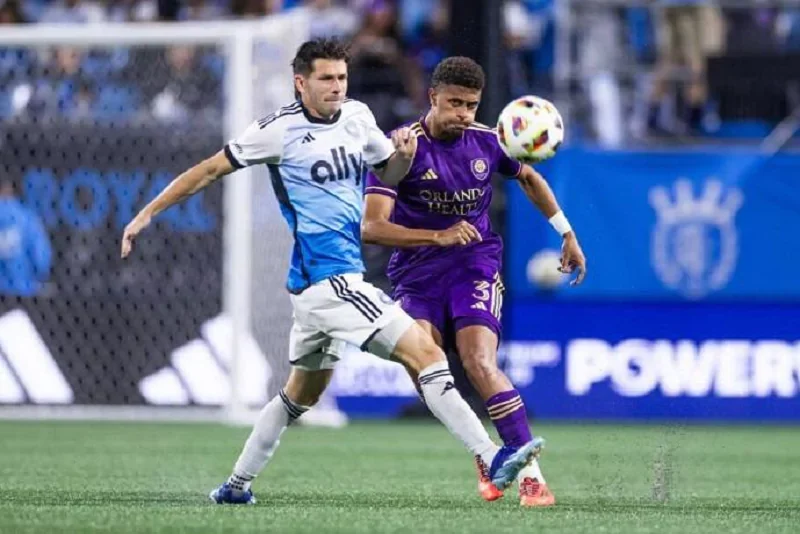 Orlando City được đánh giá vượt trội hơn Charlotte