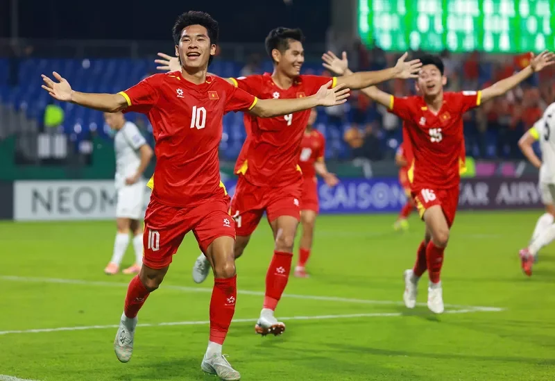 U23 Việt Nam vs U23 Trung Quốc sẽ c&oacute; trận b&aacute;n kết kịch t&iacute;nh